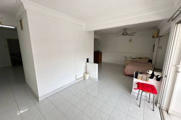 Taman Lembah Keramat AU5