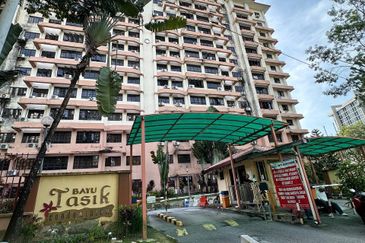 Bayu Tasik Condominium