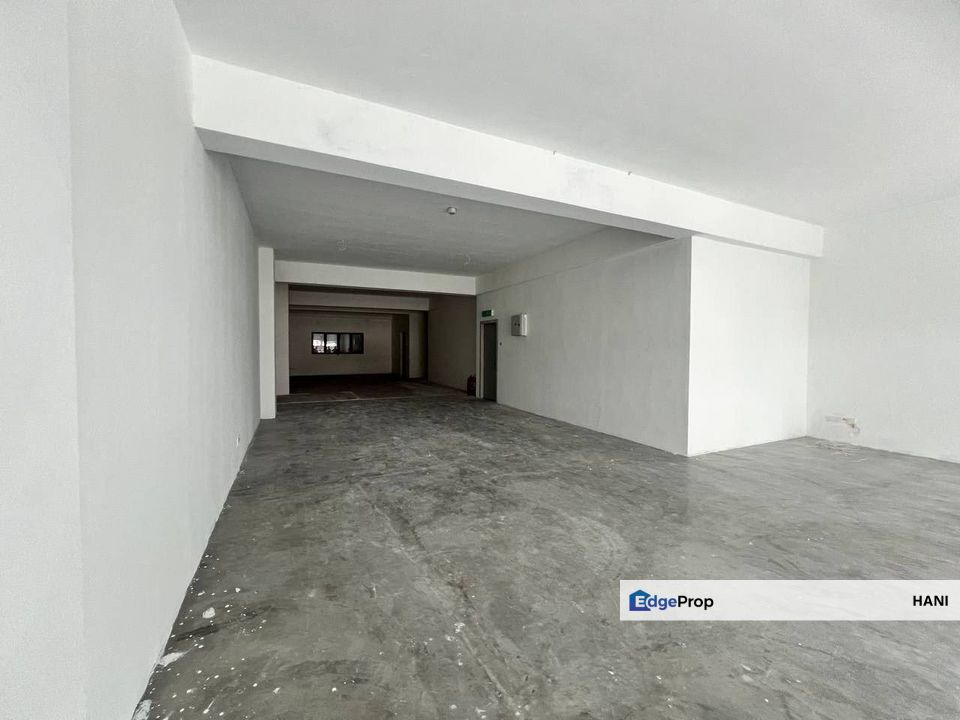 3 Storey Shoplot KL Traders Square Jalan Gombak KL, Kuala Lumpur, Gombak