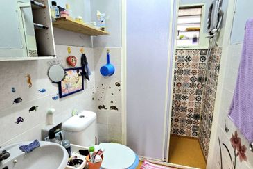 Bayu Tasik Condominium