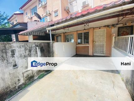 Ground Floor Townhouse Taman Bukit Emas Balakong Seri Kembangan, Selangor, Seri Kembangan