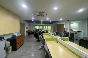 Parklane Commercial Hub