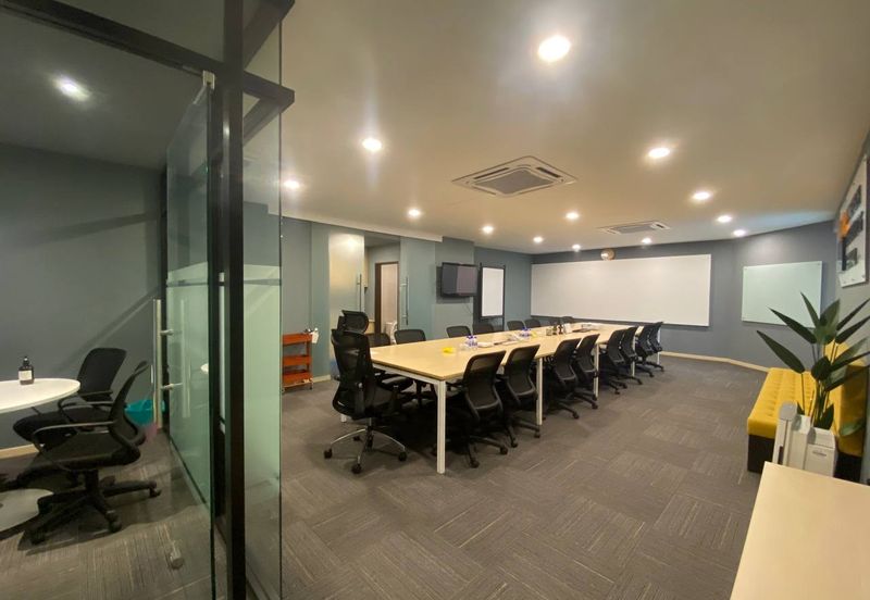 Parklane Commercial Hub