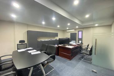 Parklane Commercial Hub