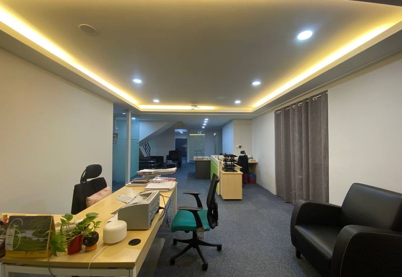 Parklane Commercial Hub