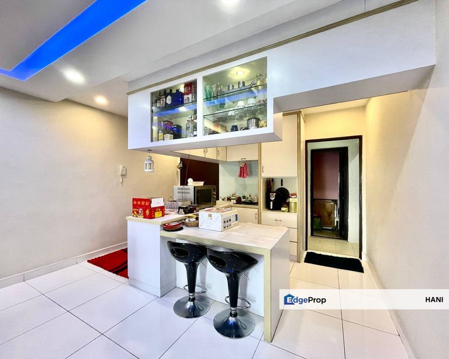 D'Pines Condominium Taman Nirwana Ampang, Selangor, Ampang