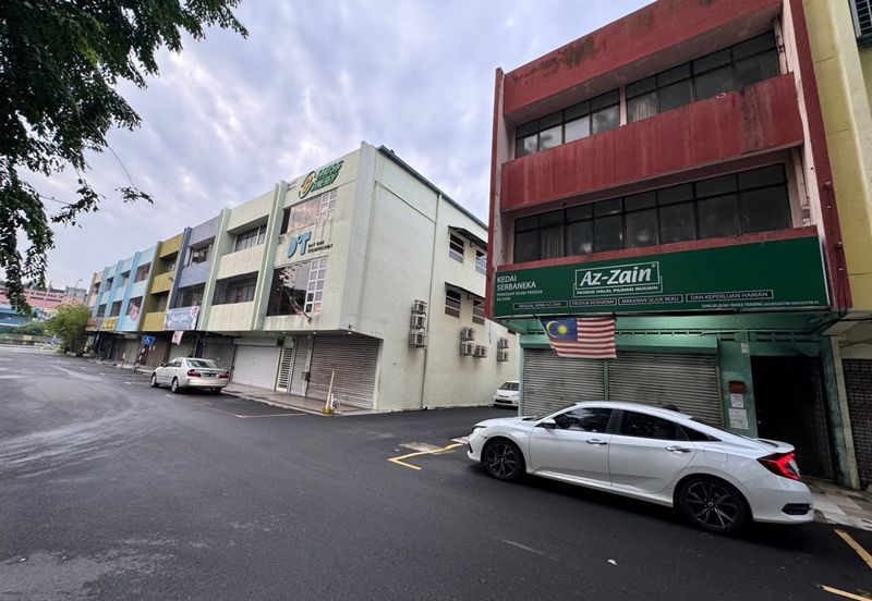 3 Storey Shoplot Taman Nirwana Ampang
