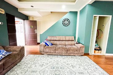 Taman Pinggiran Putra