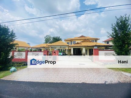 Double Storey Bungalow Seksyen 3 Bandar Baru Bangi, Selangor, Bangi