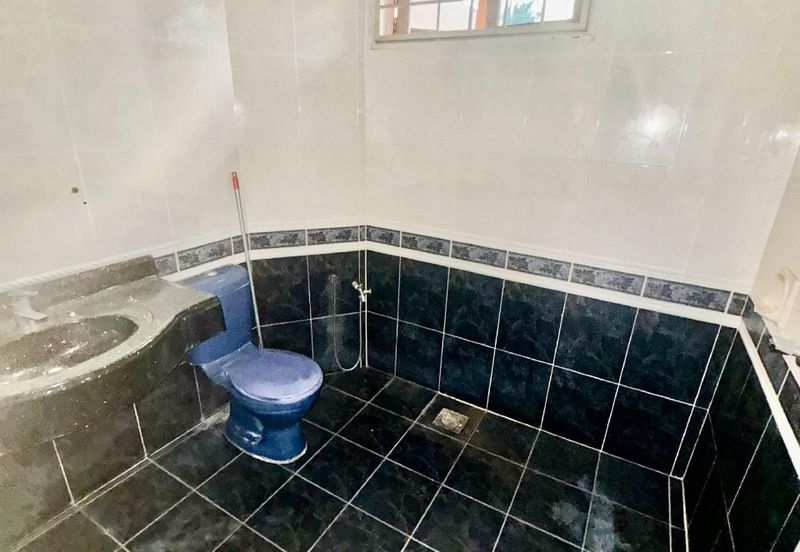 Jalan Suasana, Bandar Tun Hussein Onn