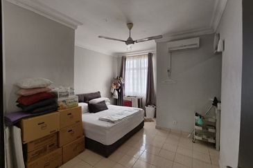 Pusat Bandar Putra Permai