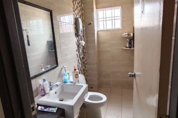 Pusat Bandar Putra Permai