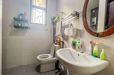 Double Storey Terrace House Presint 14 Putrajaya