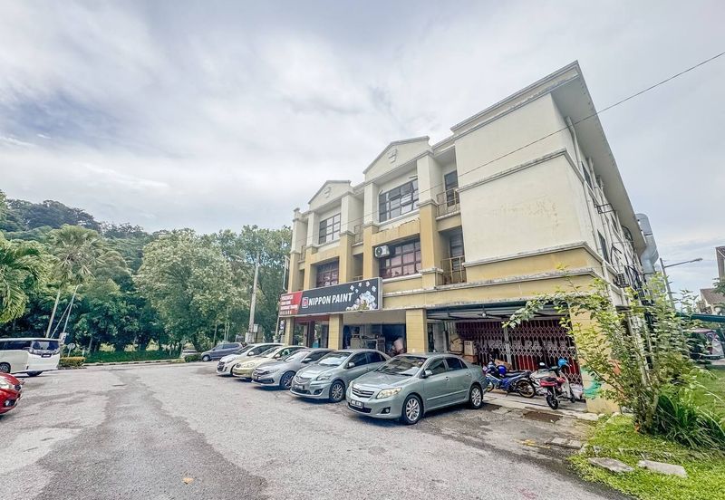 Selayang Paragon Utama