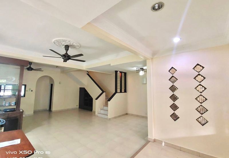 Jalan Suakasih @ Tun Hussein Onn