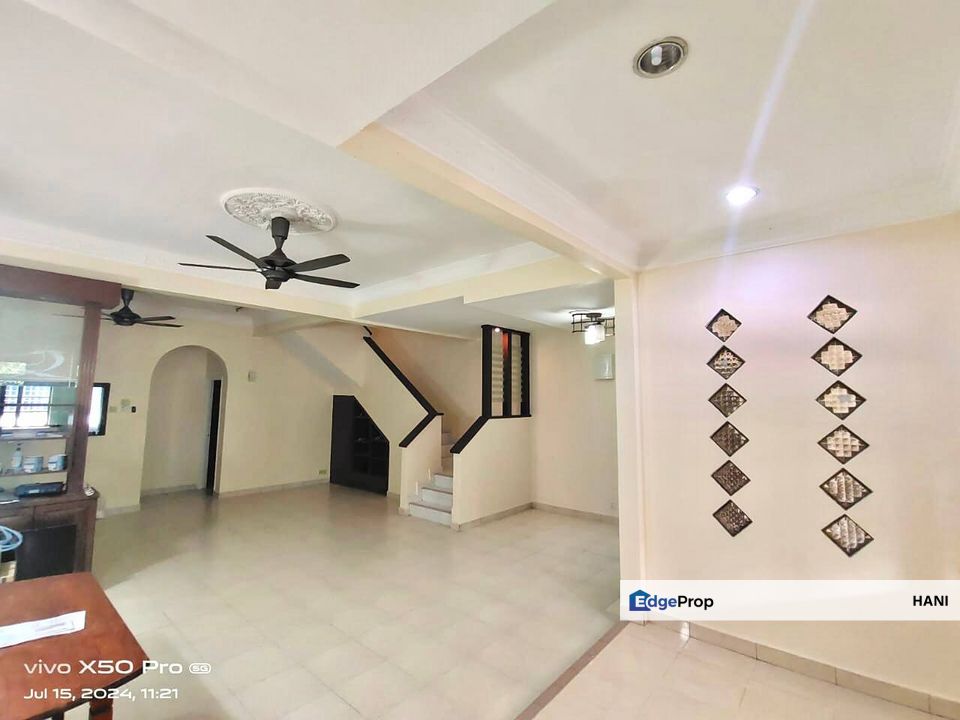 Facing Open Double Storey Terrace House Jalan Suakasih, BTHO Cheras, Selangor, Cheras