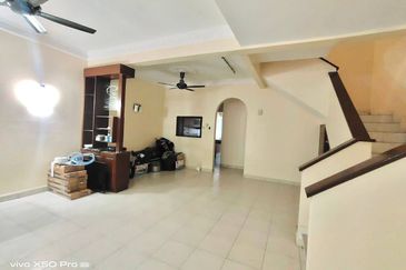 Jalan Suakasih @ Tun Hussein Onn