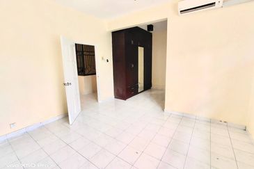 Jalan Suakasih @ Tun Hussein Onn