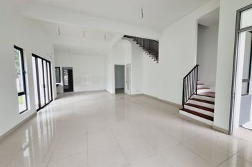 Legasi 2 , Bandar Kinrara