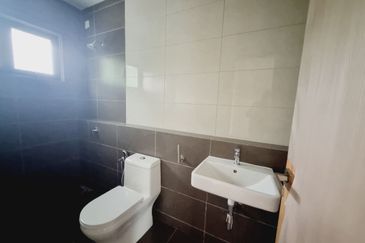 Legasi 2 , Bandar Kinrara