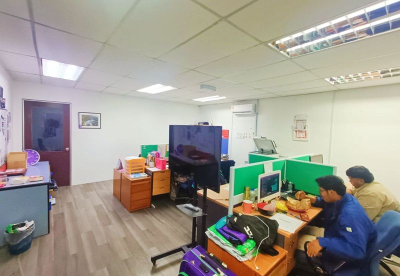 Dagang Cahaya Avenue