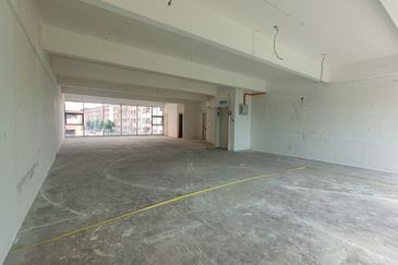 Dagang Cahaya Avenue