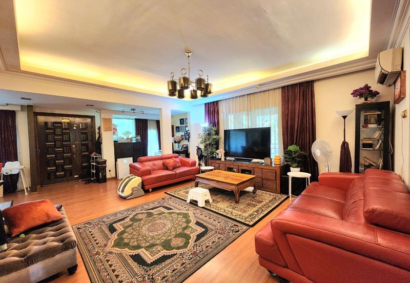 End Lot 3 Storey Terrace House Subang Bestari | 6R4B | Renovated | Facing Open