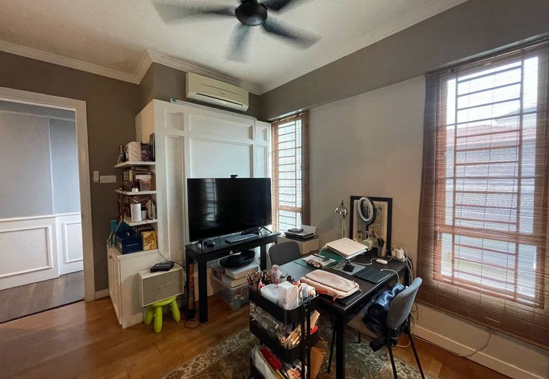 Ara Hill Condominium