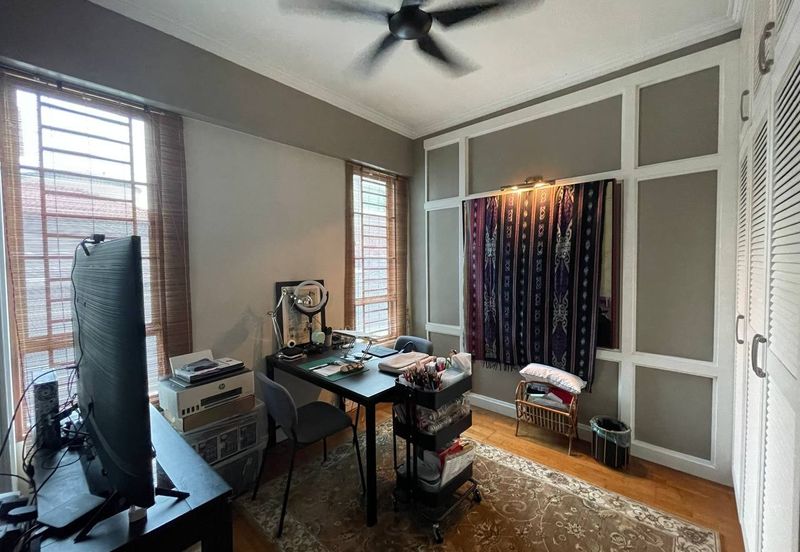 Ara Hill Condominium