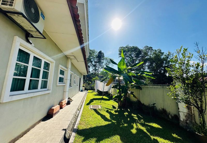 Seksyen 8, Kota Damansara