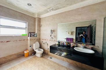 Seksyen 8, Kota Damansara