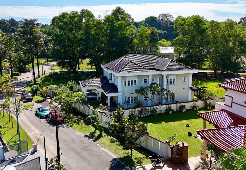 Seksyen 8, Kota Damansara