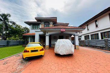 Double Storey Bungalow Ara Damansara PJ
