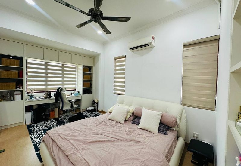 Double Storey Bungalow Ara Damansara PJ