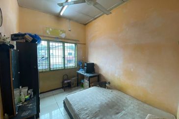 Taman Kinrara Seksyen 2