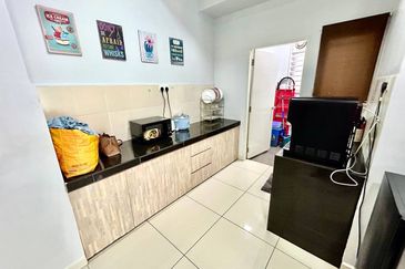 Savanna Executive Suites @ Southville City