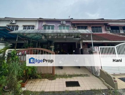 Double Storey Terrace House Taman Kinrara 2 Puchong, Selangor, Selangor, Puchong