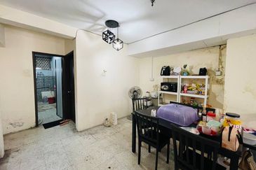 Double Storey Terrace House Taman Orkid Cheras Selangor