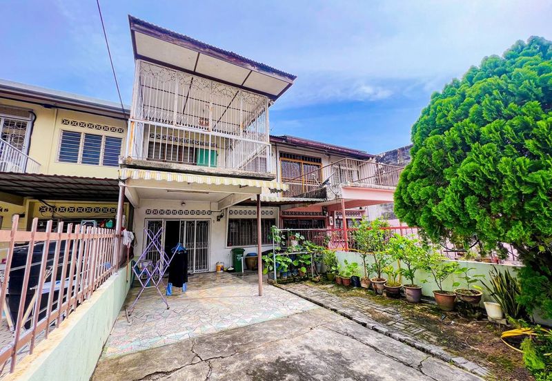 Taman Kepong (Kepong Garden)