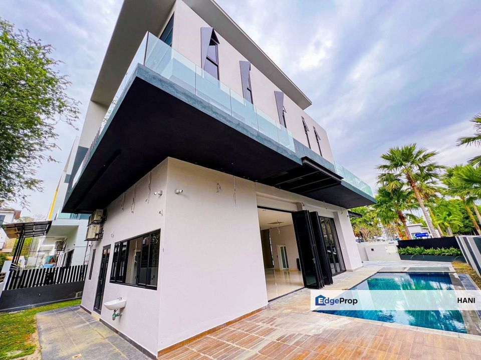 3 Storey Bungalow Perdana Lakeview East, Cyberjaya Selangor, Selangor, Cyberjaya