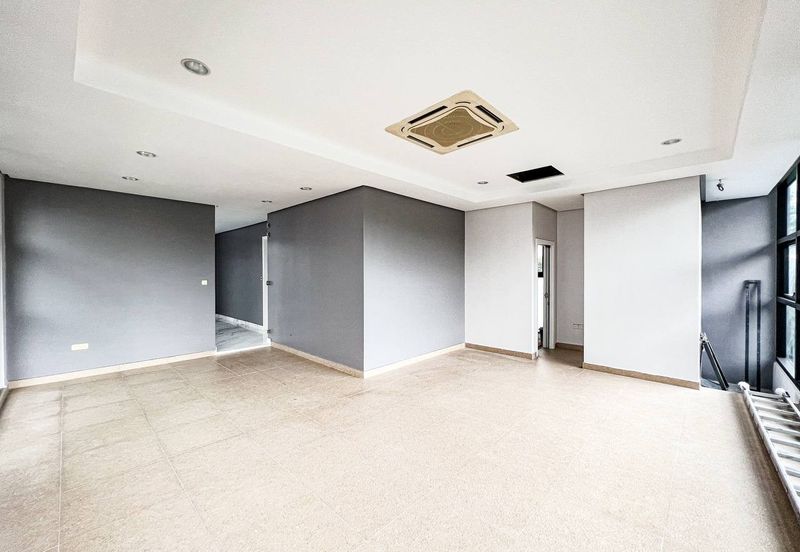 Perdana Lakeview East