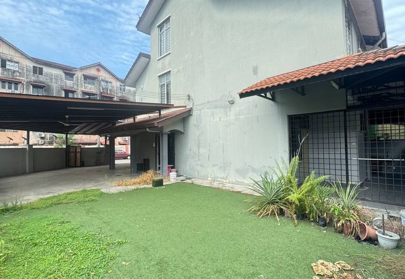Corner Lot 2.5 Storey Saujana Damansara – 2,863 sqft Below Market, RM930K Only