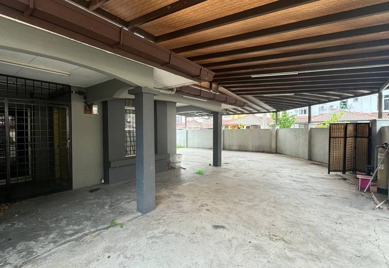Corner Lot 2.5 Storey Saujana Damansara – 2,863 sqft Below Market, RM930K Only