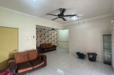 Corner Lot 2.5 Storey Saujana Damansara – 2,863 sqft Below Market, RM930K Only