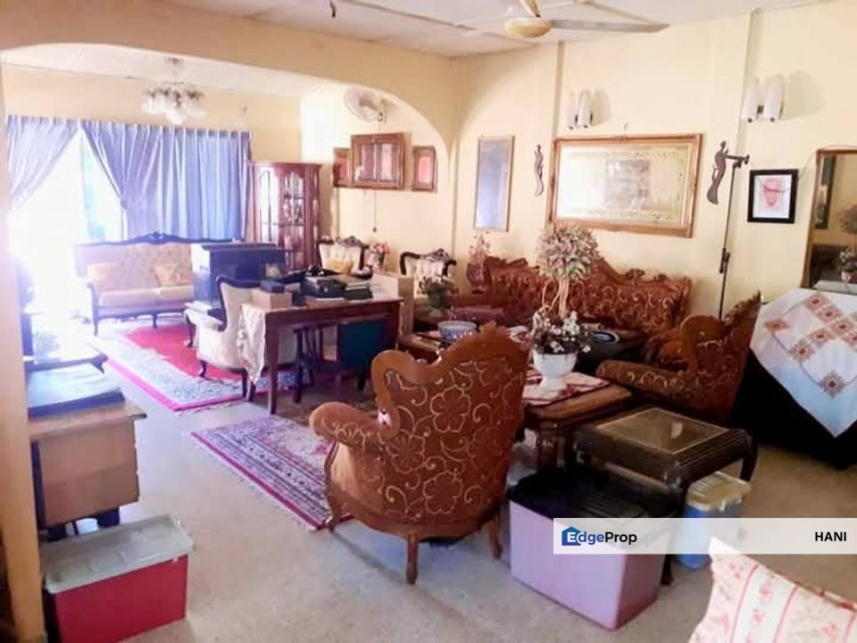 Kampung Melayu Ampang Bungalow – 5,400 sqft Land + Extra Unit, RM950K, Selangor, Ampang