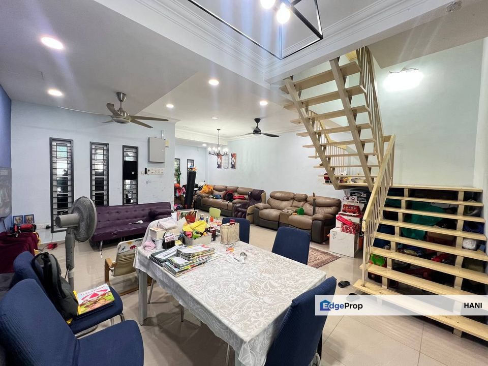 Double Storey Terrace House Taman Dagang Jaya Ampang Selangor, Selangor, Ampang