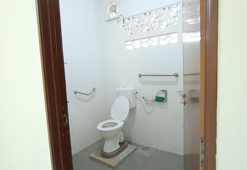 Pantai Dalam Kampung Kerinchi