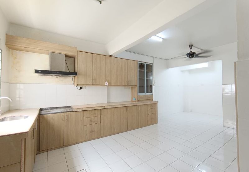 Pantai Dalam Kampung Kerinchi