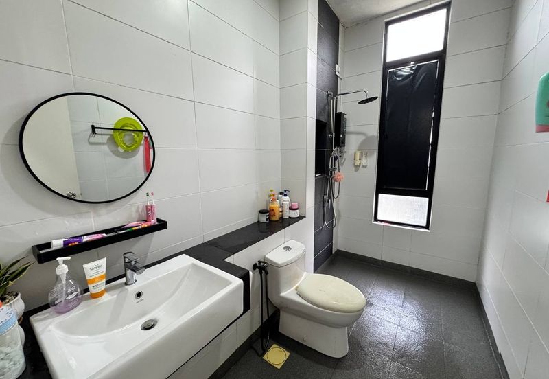 Tenderfields @ Eco Majestic