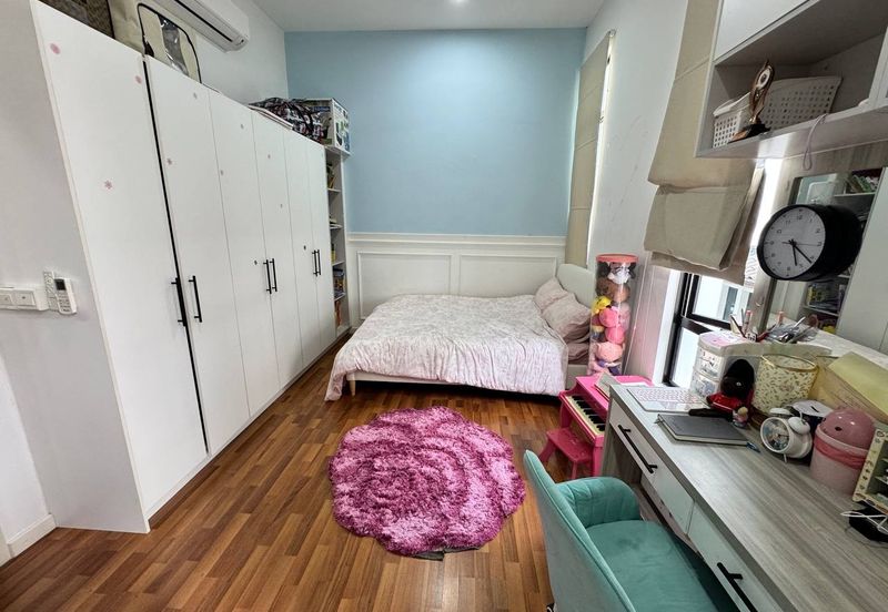 Tenderfields @ Eco Majestic